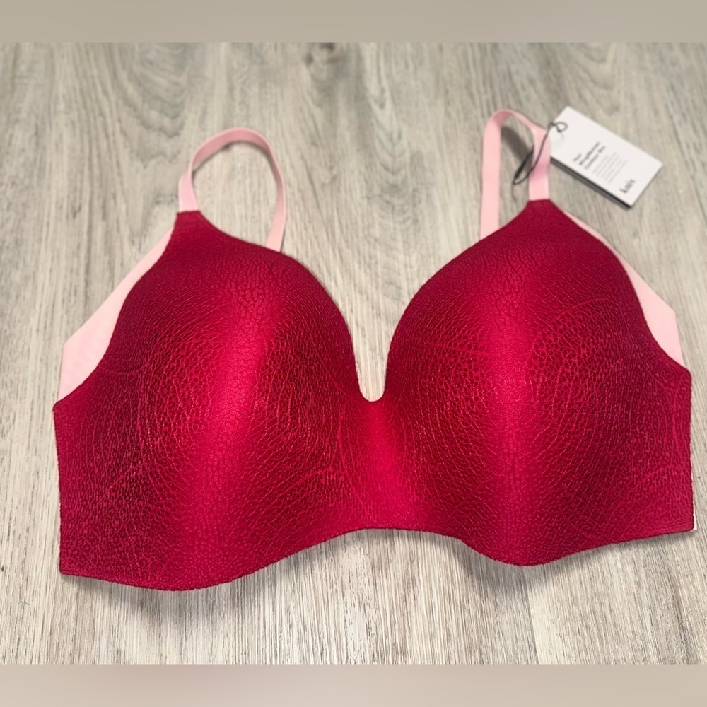 Knix - NWT lace Wingwoman Contour Bra🌺